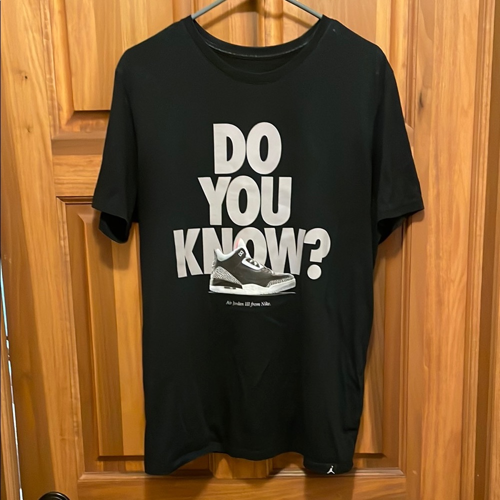 Jordan Mens black Tshirt